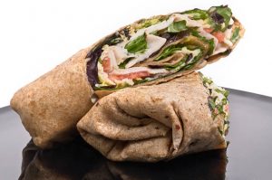 tortillowe ruloniki na śniadanie